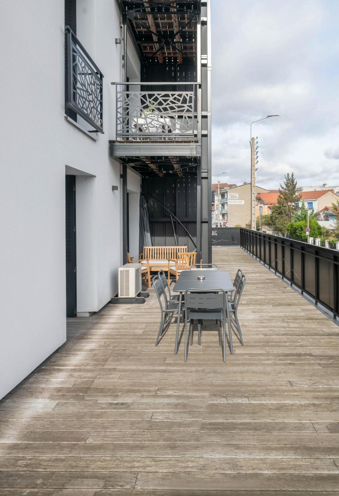 Residence Leon Blum - Appartements Design - Parking Clermont-Ferrand Eksteriør billede